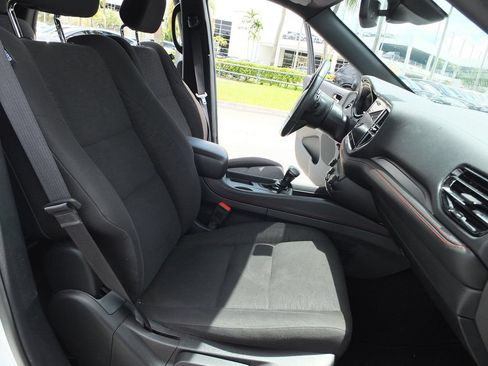 Used 2023 Dodge Durango GT RWD image 22