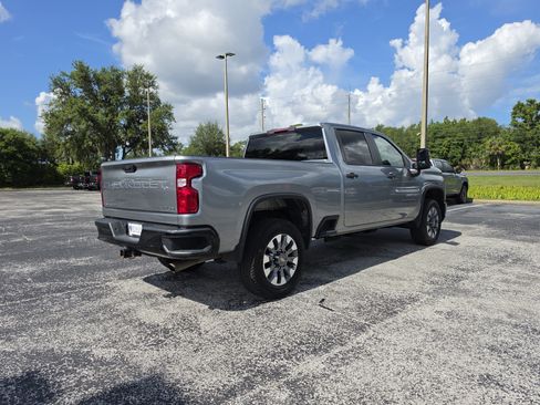 Used 2024 Chevrolet Silverado 2500 Custom w/ Custom Convenience Package AWD/4WD image 5