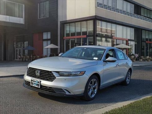 New 2025 Honda Accord EX-L image 1