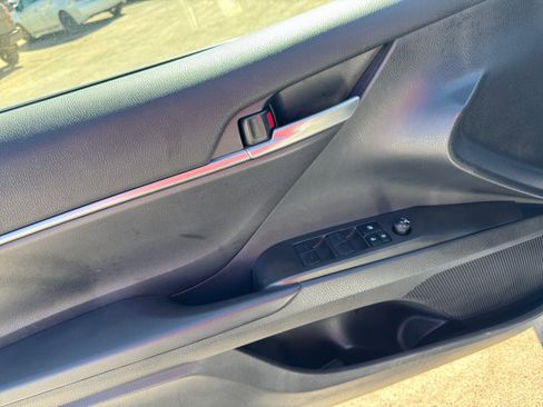 Used 2023 Toyota Camry LE image 19