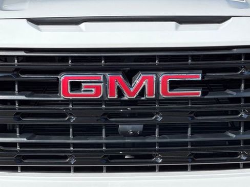 Used 2025 GMC Sierra 1500 Elevation w/ Elevation Premium Package image 49