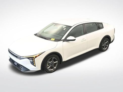 Used 2025 Kia K4 FWD image 20