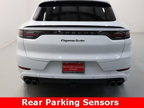 Used 2020 Porsche Cayenne Turbo image 28