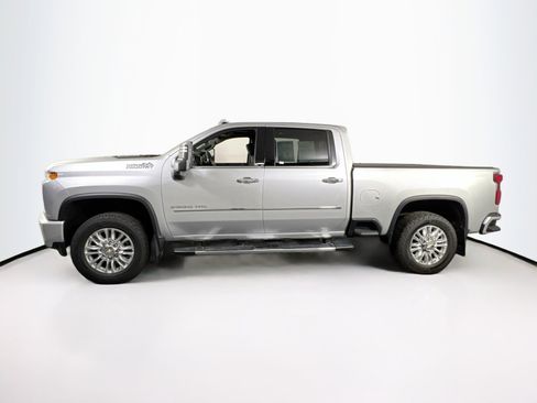 Used 2022 Chevrolet Silverado 2500 High Country w/ Z71 Off-Road Package image 8