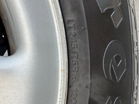 Used 2017 Chevrolet Express 3500 LT w/ LT Preferred Equipment Group image 19