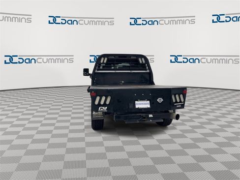 Used 2021 Chevrolet Silverado 2500 Custom w/ Custom Value Package image 7