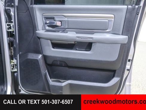 Used 2015 RAM 2500 SLT AWD/4WD image 43
