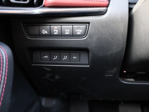 Certified 2025 MAZDA CX-70 3.3 Turbo S w/ Premium Package image 37