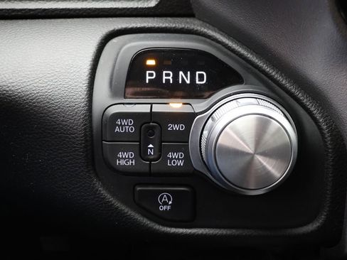 Used 2025 RAM 1500 Laramie w/ Sport Appearance Package image 32