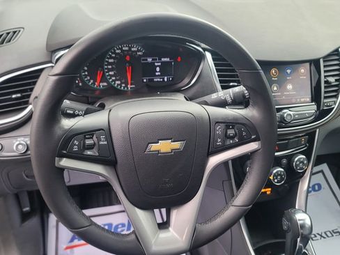 Used 2020 Chevrolet Trax Premier w/ LPO, Cargo Package image 20