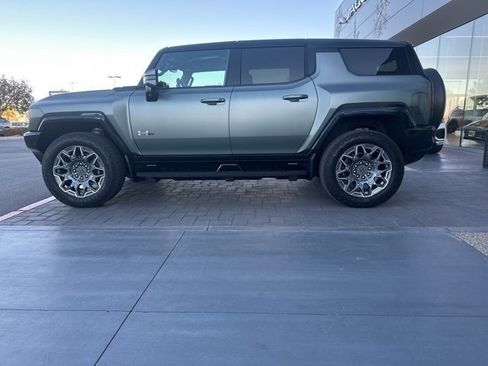 Used 2024 GMC Hummer EV 3X image 8
