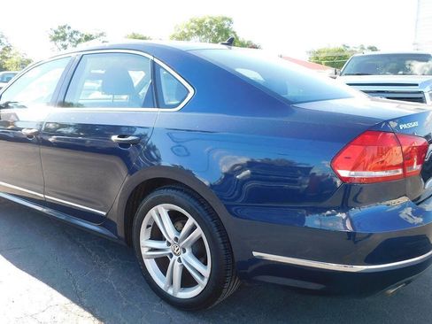 Used 2014 Volkswagen Passat TDI SE FWD image 24