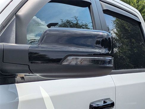 New 2025 RAM 1500 Big Horn AWD/4WD image 11