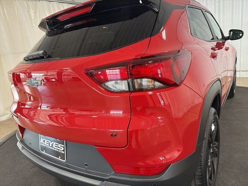New 2026 Chevrolet TrailBlazer LT AWD/4WD image 16