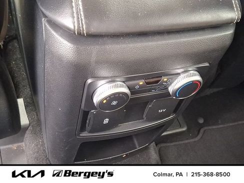 Used 2020 Ford Explorer XLT w/ Equipment Group 202A AWD/4WD image 14