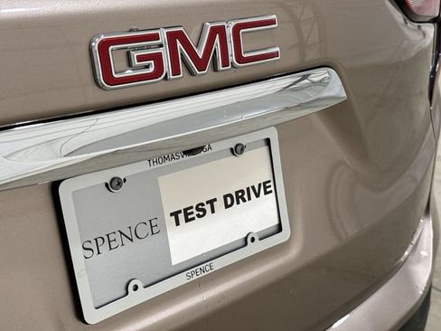 Used 2018 GMC Terrain SLE w/ Driver Convenience Package FWD image 31