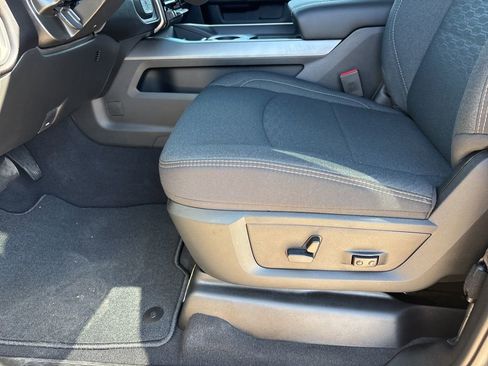 New 2026 RAM 2500 Big Horn AWD/4WD image 15