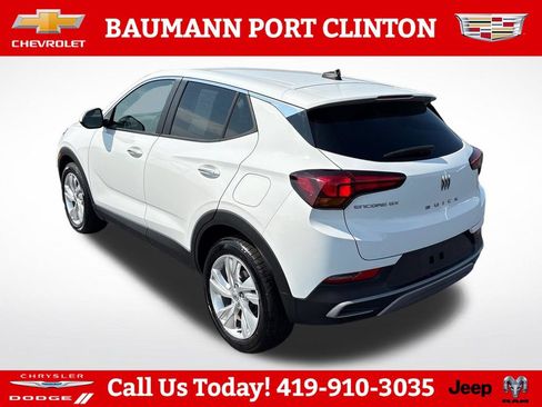 Used 2025 Buick Encore GX Preferred FWD image 3