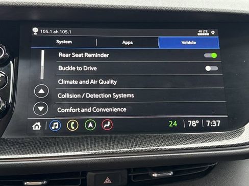 Used 2022 Buick Envision Essence w/ Technology Package II AWD/4WD image 33