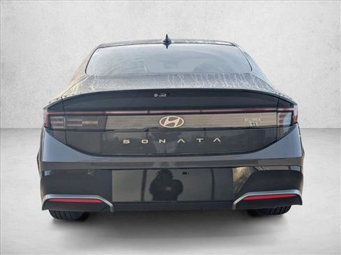 New 2026 Hyundai Sonata SEL FWD image 8