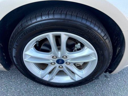 Used 2018 Ford Fusion S FWD image 34