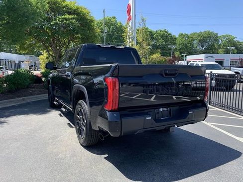 Used 2023 Toyota Tundra SR5 w/ SR5 Premium Package AWD/4WD image 6