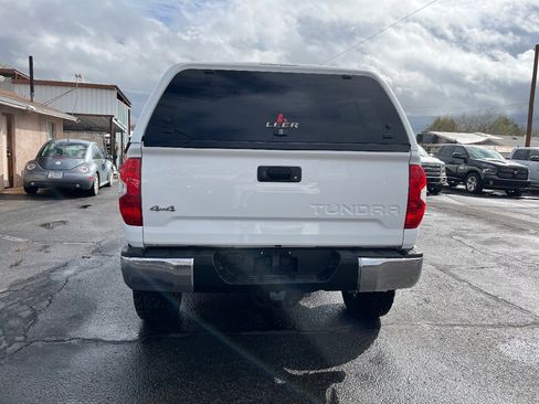 Used 2015 Toyota Tundra SR5 w/ SR5 Upgrade Package image 6