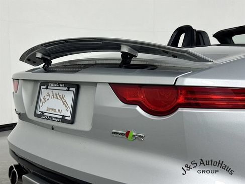 Used 2016 Jaguar F-TYPE R AWD/4WD image 44