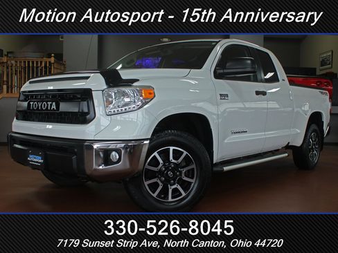 Used 2016 Toyota Tundra SR image 1