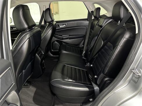 Used 2022 Ford Edge SEL image 14