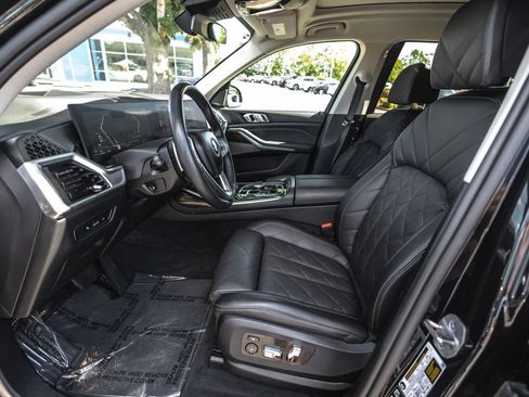 Used 2024 BMW X7 xDrive40i AWD/4WD image 19
