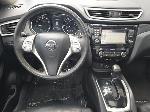 Used 2014 Nissan Rogue SL w/ SL Premium Package AWD/4WD image 14