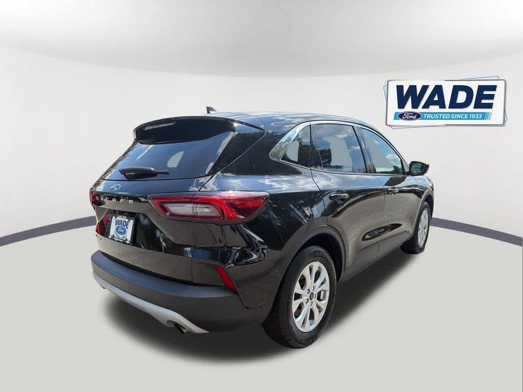 Used 2024 Ford Escape Active FWD image 5