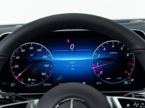 New 2026 Mercedes-Benz GLC 300 4MATIC image 19