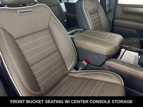 Used 2025 GMC Yukon XL Denali Ultimate AWD/4WD image 34
