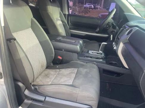 Used 2014 Toyota Tundra SR5 image 12
