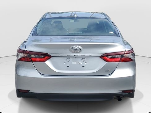 Used 2023 Toyota Camry LE FWD image 4