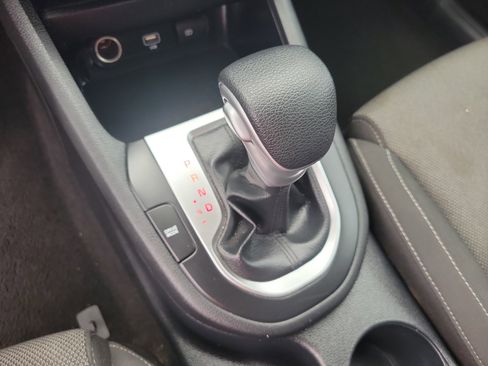 Used 2024 Kia Forte LXS FWD image 29