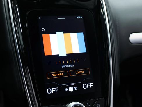 Used 2021 McLaren GT RWD image 41