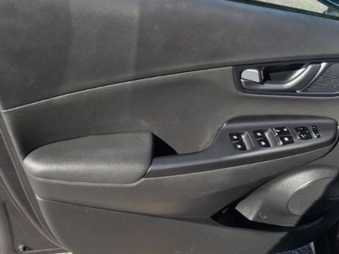 Used 2019 Hyundai Kona Ultimate AWD/4WD image 11