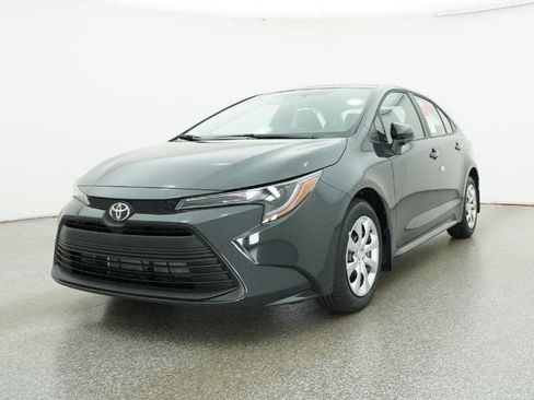 New 2026 Toyota Corolla LE image 4