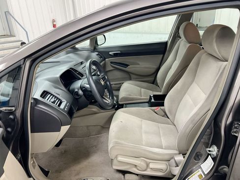 Used 2011 Honda Civic LX image 18