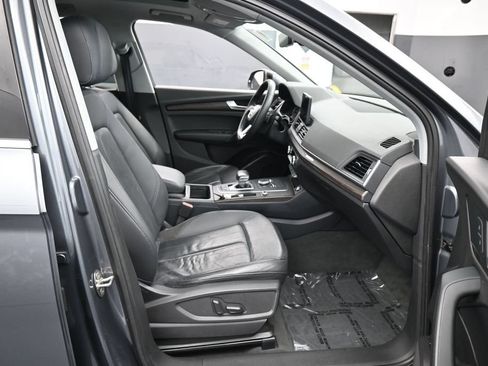 Used 2018 Audi Q5 2.0T Premium Plus w/ Premium Plus Package AWD/4WD image 37