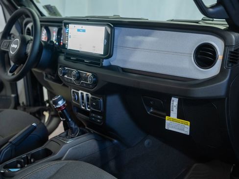 New 2026 Jeep Wrangler Sport AWD/4WD image 20