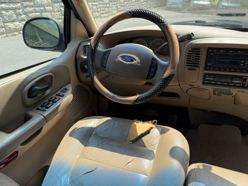 Used 2003 Ford F150 Lariat RWD image 14