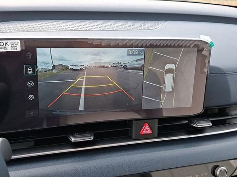 New 2026 Kia Carnival SX image 12