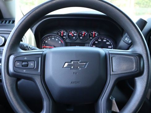 Used 2020 Chevrolet Silverado 1500 Custom Trail Boss AWD/4WD image 12