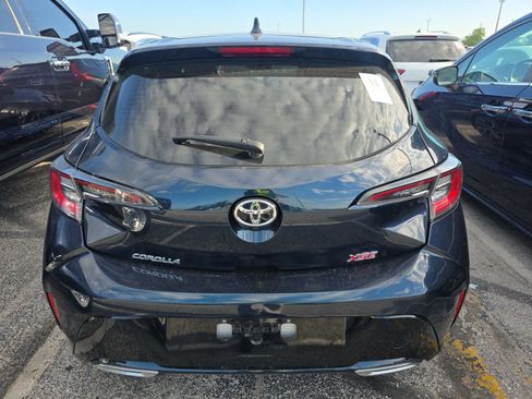Used 2019 Toyota Corolla XSE FWD image 7