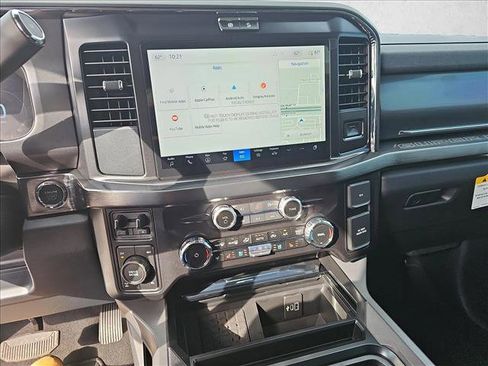 New 2026 Ford F250 Lariat w/ FX4 Off-Road Package image 17