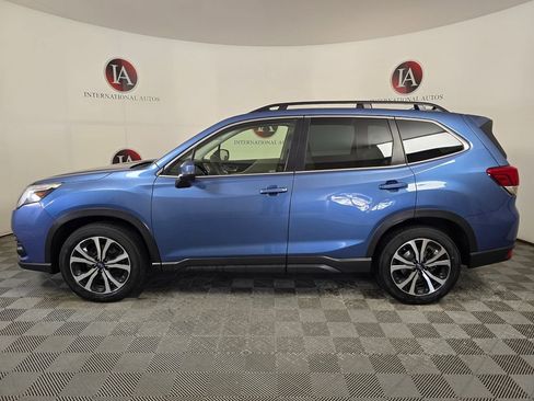 Used 2023 Subaru Forester Limited AWD/4WD image 6